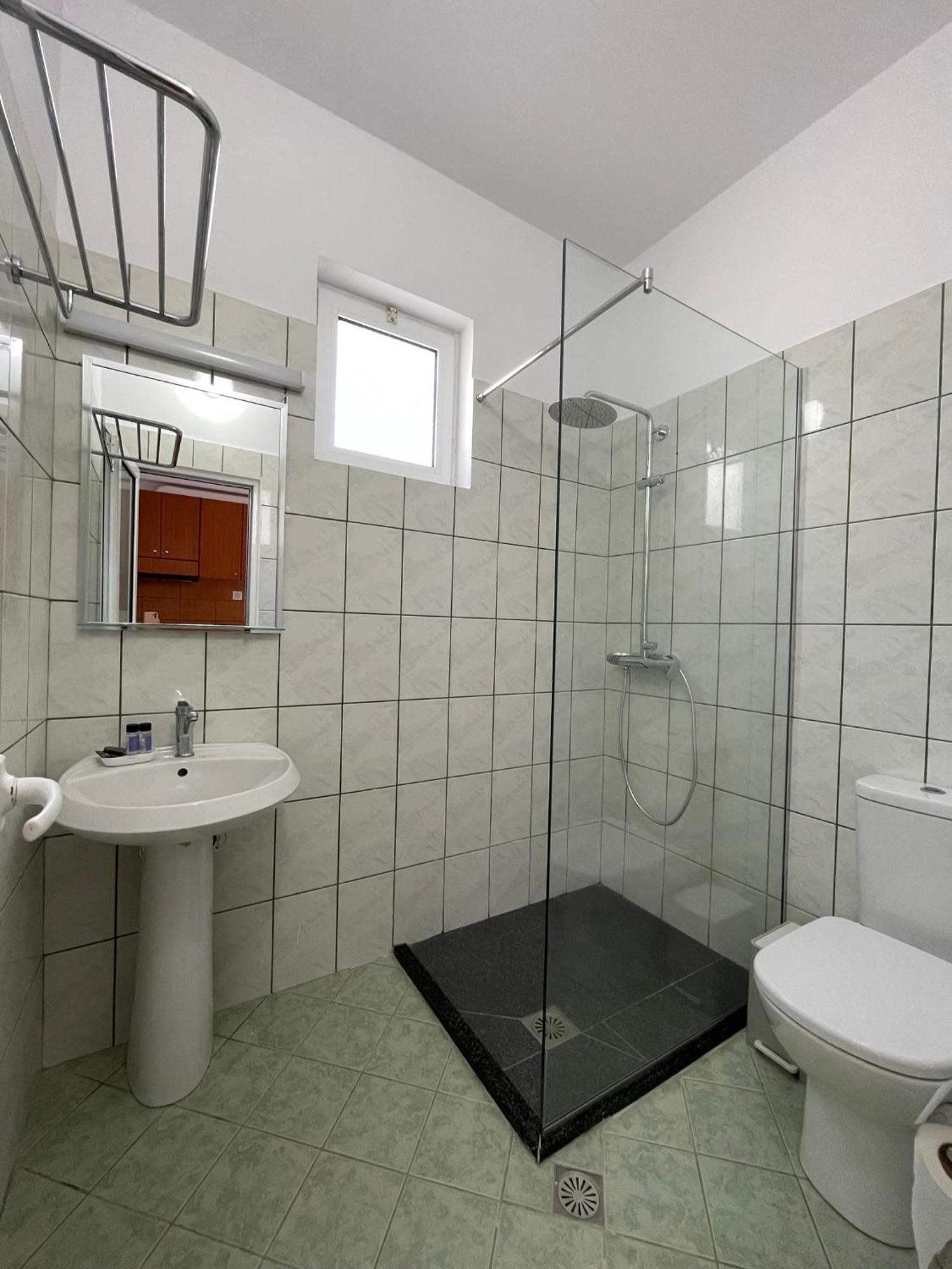Spilea Apartments Химара Номер фото